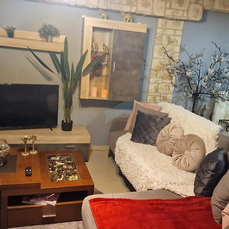 In The Castle - House Apartment Ioannina Luaran gambar