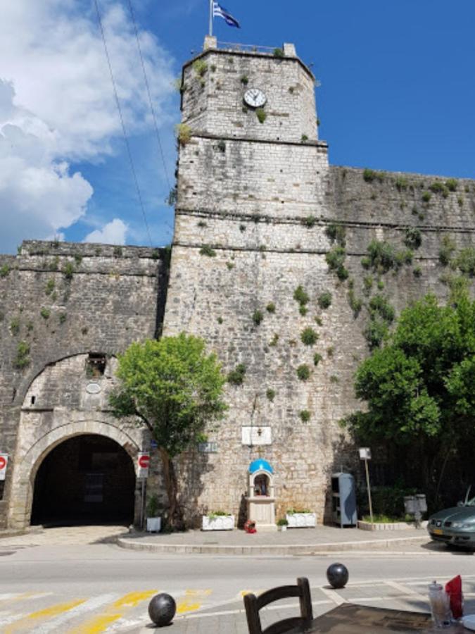 In The Castle - House Apartment Ioannina Luaran gambar