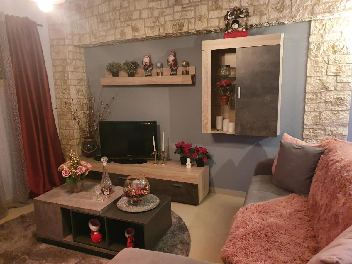 In The Castle - House Apartment Ioannina Luaran gambar