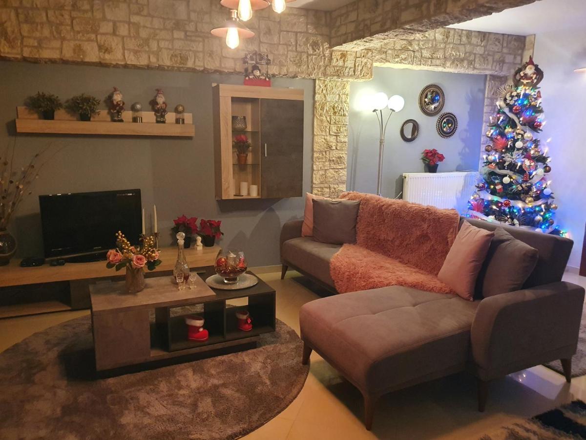In The Castle - House Apartment Ioannina Luaran gambar