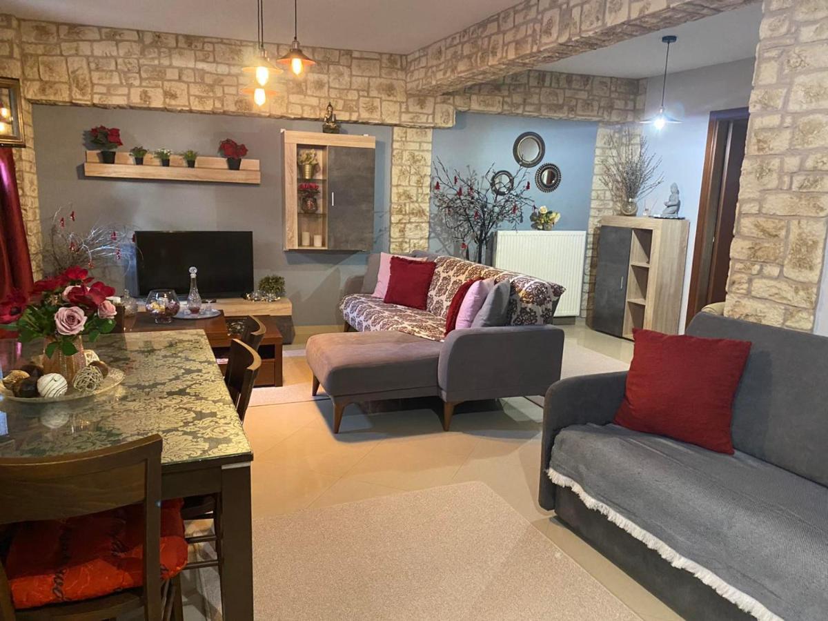 In The Castle - House Apartment Ioannina Luaran gambar