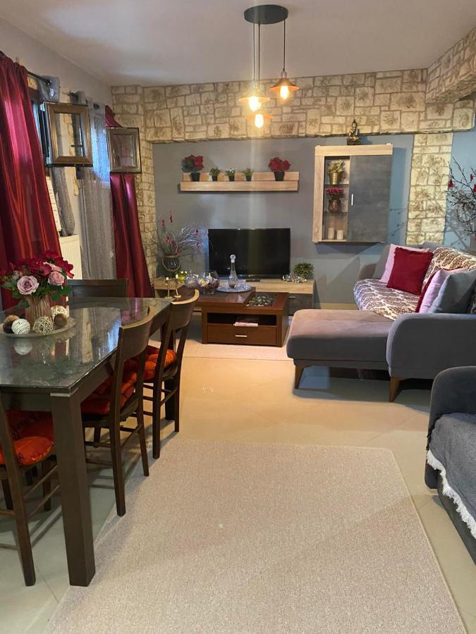 In The Castle - House Apartment Ioannina Luaran gambar